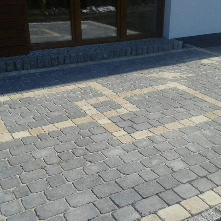 kostka brukowa